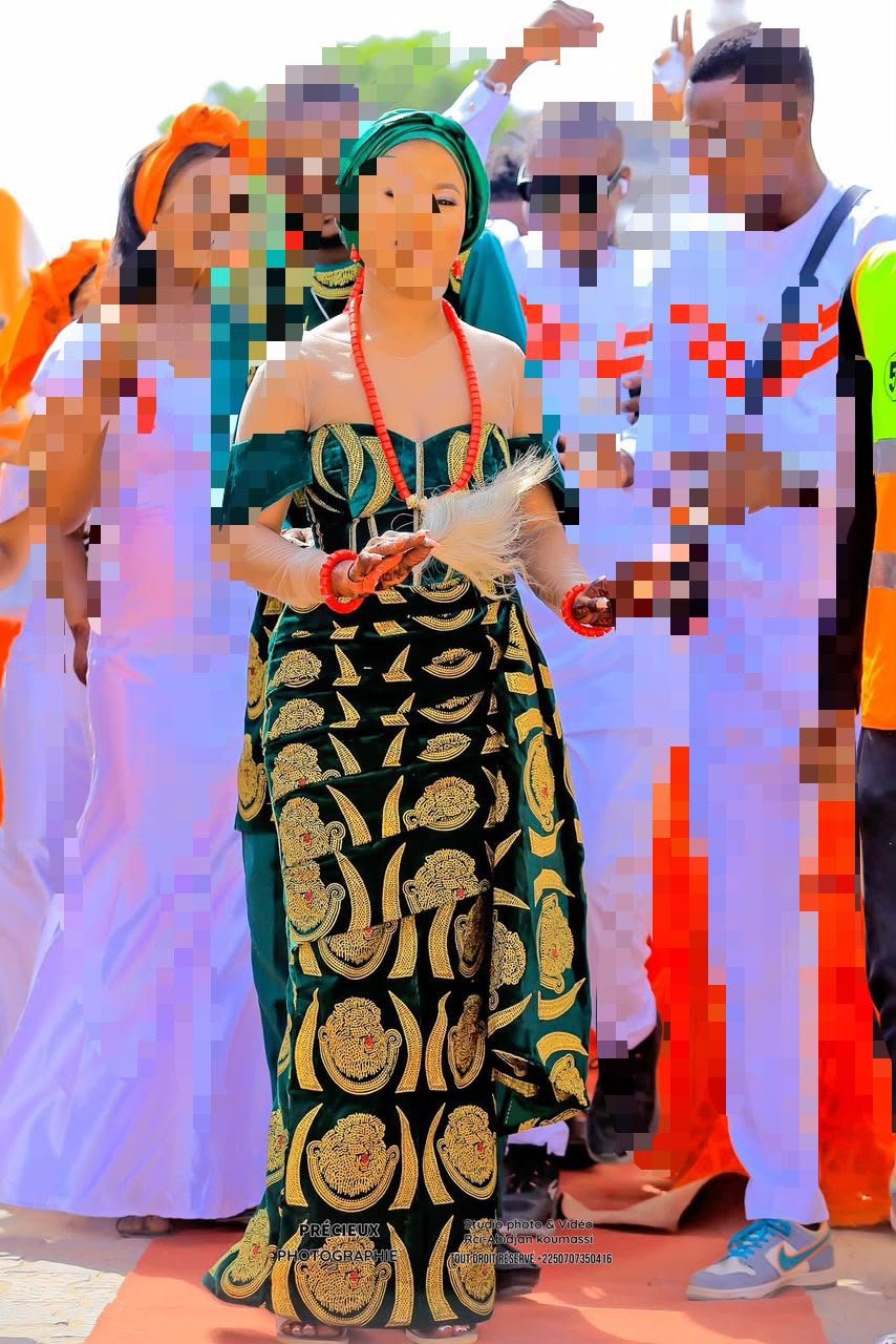 Robe de cérémonie